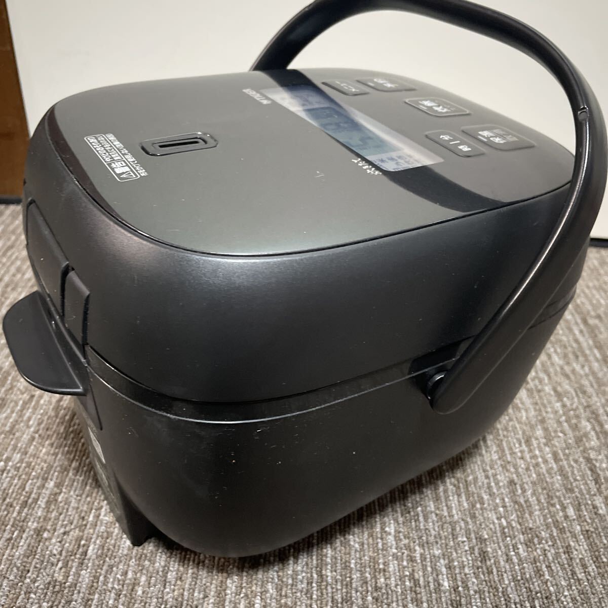 TIGER タイガー マイコンジャー炊飯器 JBS-A055 マットブラック　 3合炊き　ふっくらおいしい遠赤黒特厚釜　　2023年製　電源コードなし　_画像8