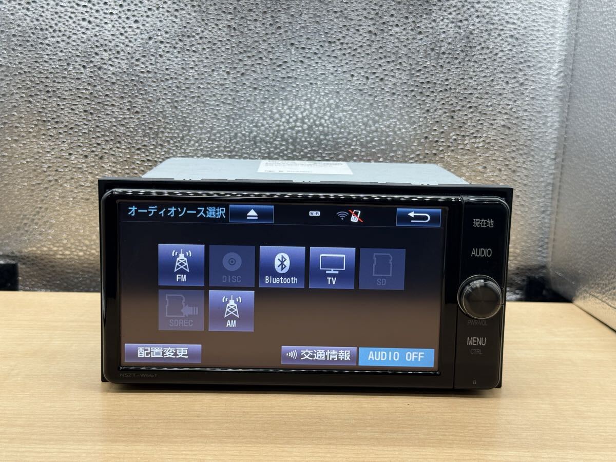 トヨタ 純正　メモリーナビNSZT-W66T地図データ2017年チェックok SD CD DVD BLUETOOTH OK フルセグ　カーナビゲーション_画像3