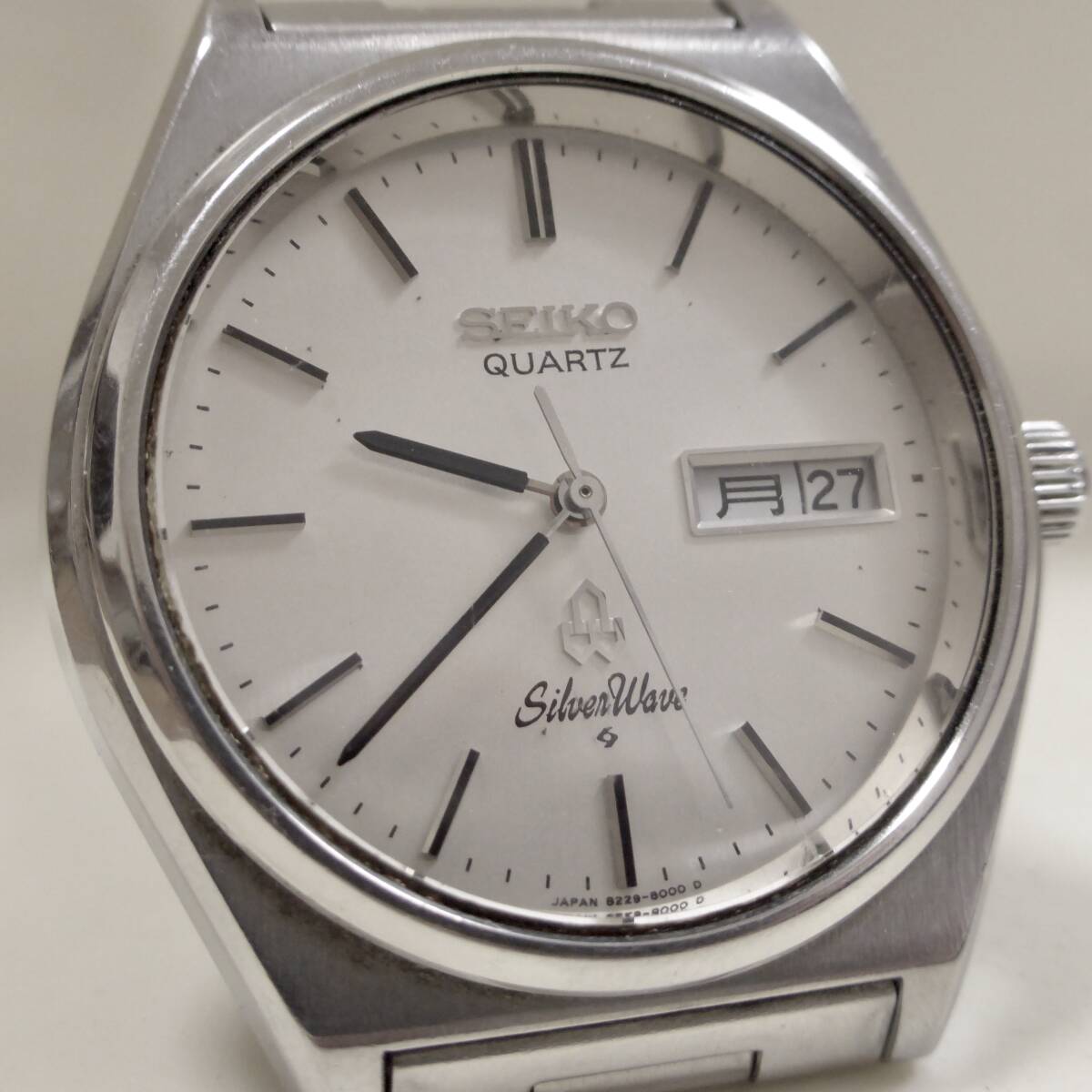 ♪SEIKO セイコークォーツ シルバーウェーブ 純正ブレス付 8229-8000 電池交換済み 稼働品_画像3