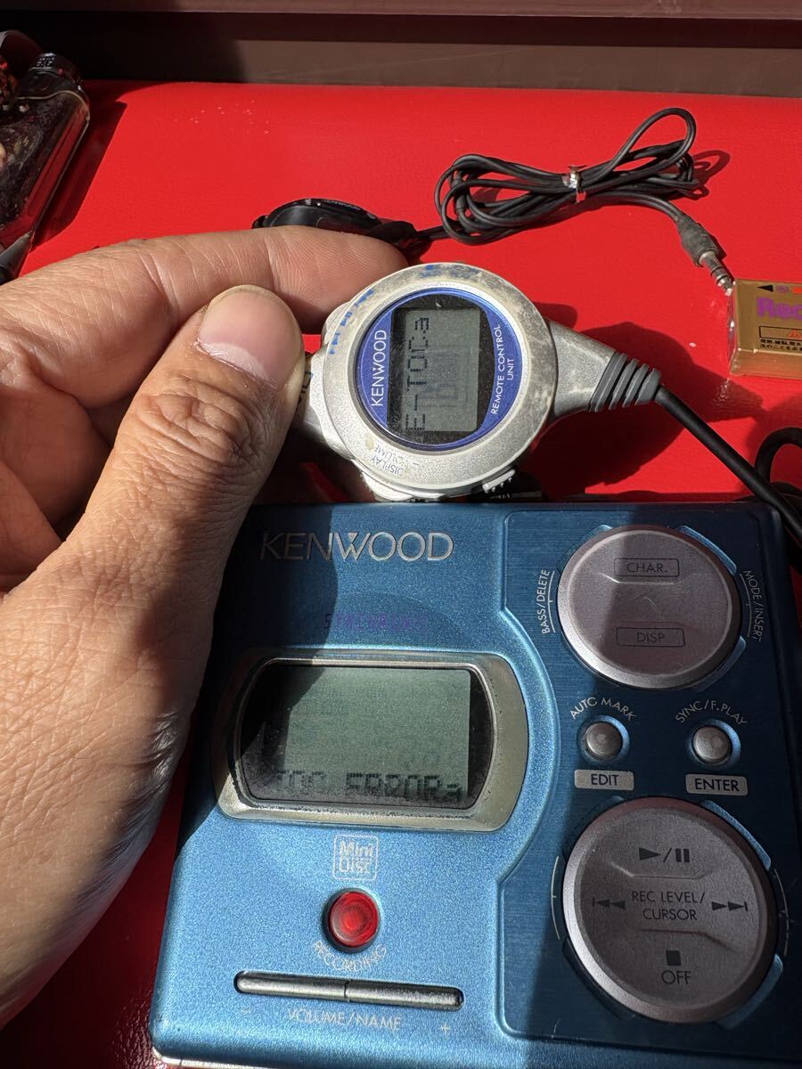 KENWOOD/ケンウッド ポータブルMDレコーダー DMC-K7R 再生NG 中古一式 ジャンク扱い_画像2