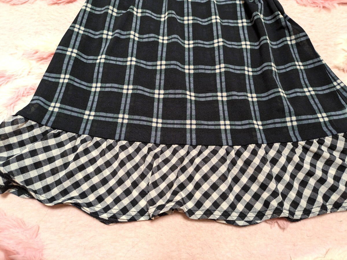 EASTBOY◆黒×紺色◆チェック◆フリフリ◆フリル◆激カワ◆チュニワンピース_画像4