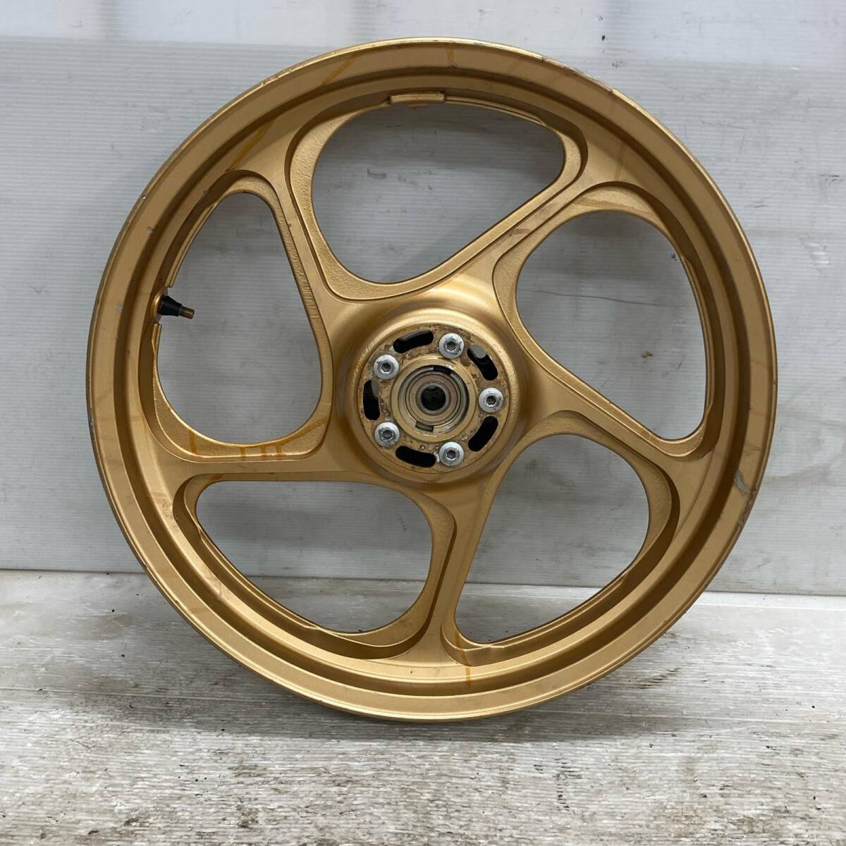 KAWASAKI Zephyr 1100 ZRT10A переднее колесо Kawasaki 