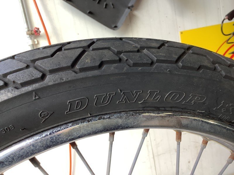 ST 250 か NJ4CA フロントホイール 必見 (160) S10-1464 HH_画像9