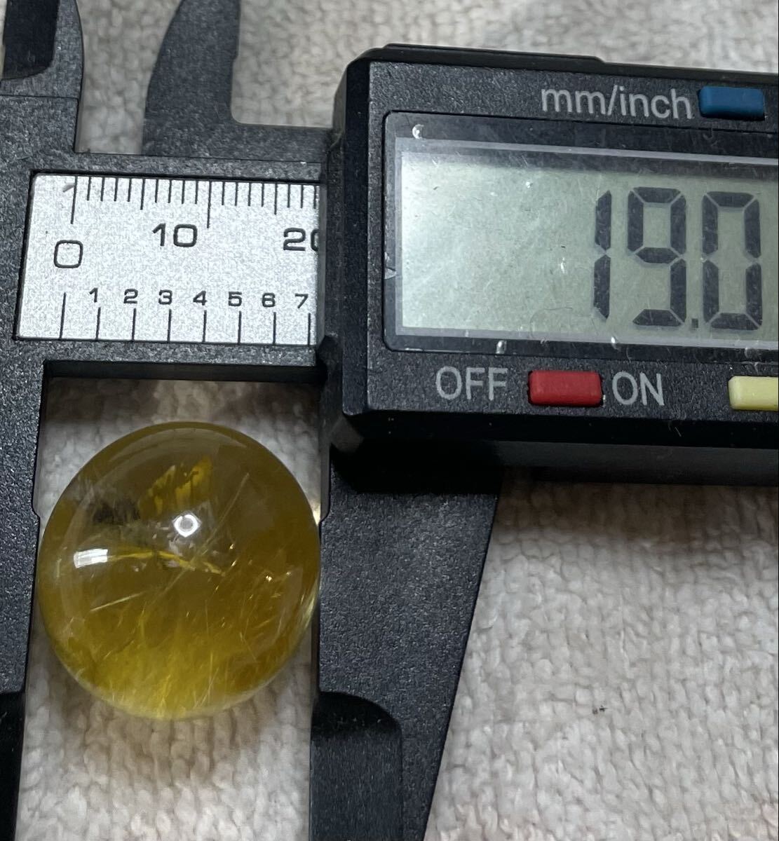 ゴールドルチルクォーツ 005 クリスタル パワーストーン 天然石 魔除 お守 開運 幸運 金運UP 風水晶 タイチンルチル_画像6