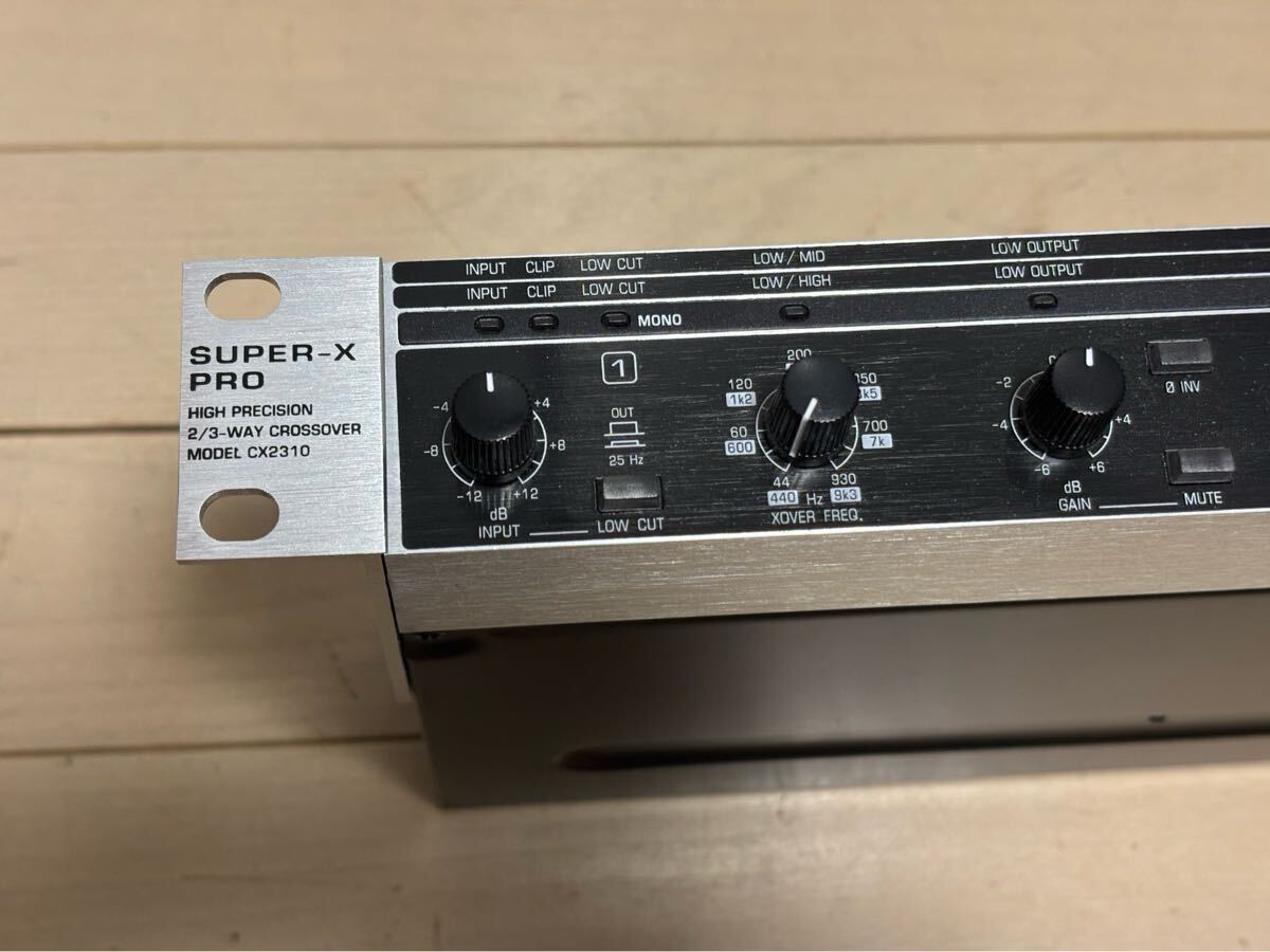 べリンガー クロスオーバー ステレオ2-Way モノラル3-Way SUPER-X PRO CX2310_画像1
