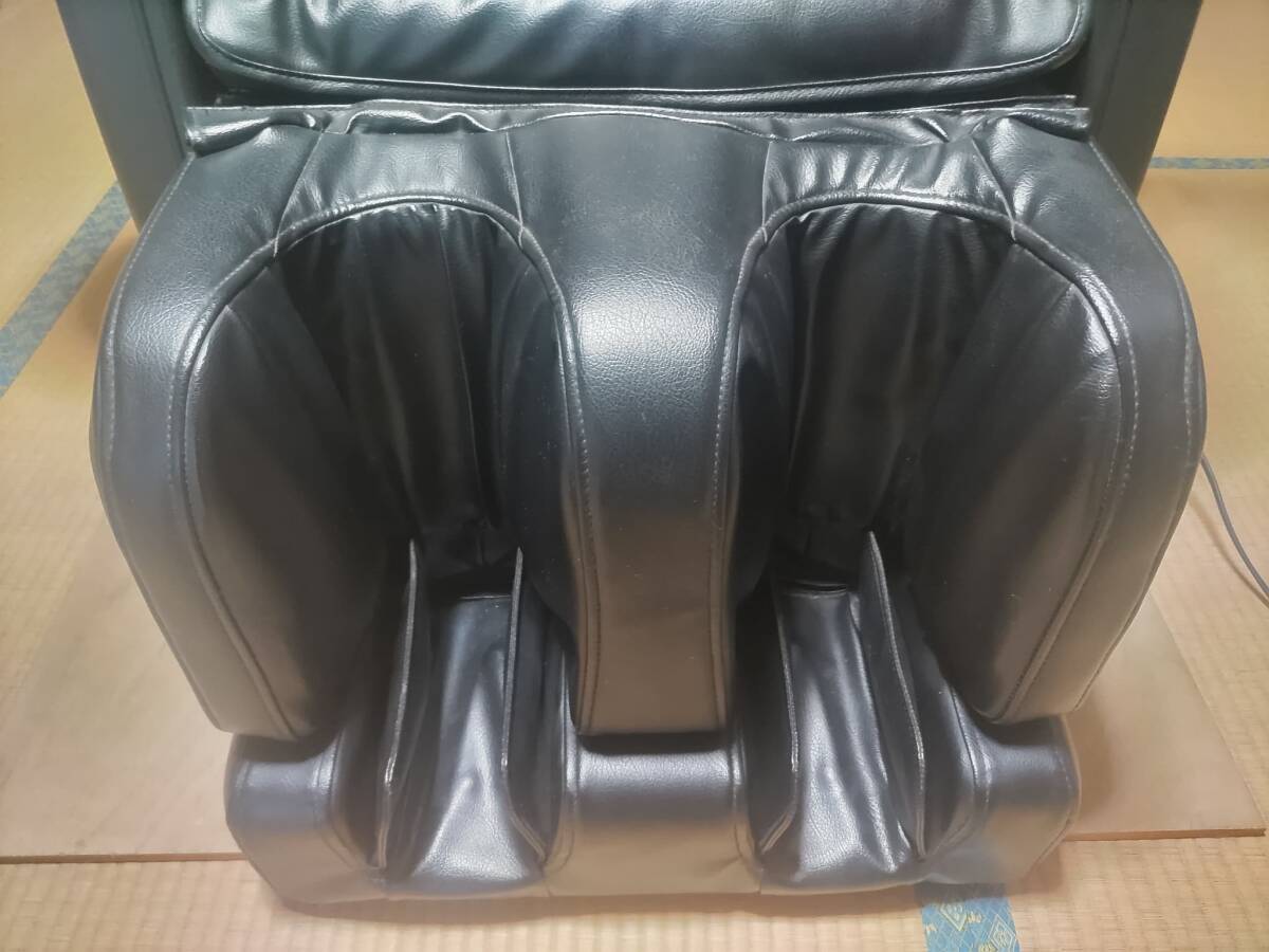 引取限定(香川県高松市) フジ醫(yī)療器 FUJIIRYOKI マッサージチェア CYBER-RELAX ブラック AS-840-BK