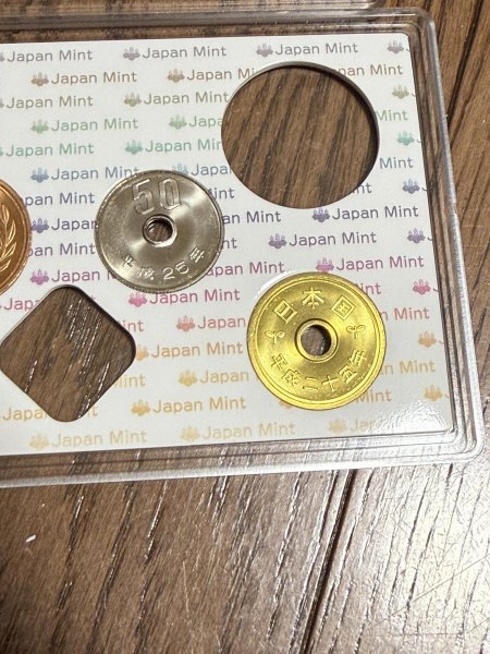 送込■平成25年 未使用 1円硬貨 5円硬貨 10円硬貨 50円硬貨 2013年 ミントセット出しの画像5