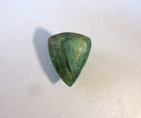 グリーンの模様　トルマリン　三角形　ルース1点　約2.7ct　#1000_画像4