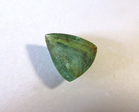 グリーンの模様　トルマリン　三角形　ルース1点　約2.7ct　#1000_画像9