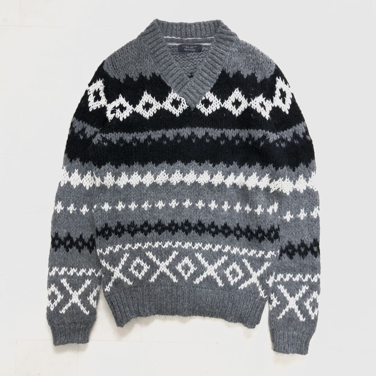 【人気】ZARA MAN ザラマン モヘヤ混 Vネックセーター ニット 男性用 メンズ Mサイズ HW-39_画像1