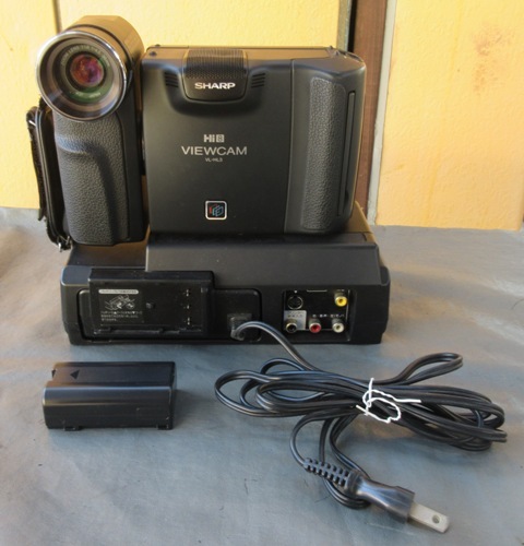 ☆動作未確認☆SHARP シャープ VL-HL3 VIEWCAM ビューカム Hi8 アダプター付き ビデオカメラ デジタルビデオカメラ_画像1