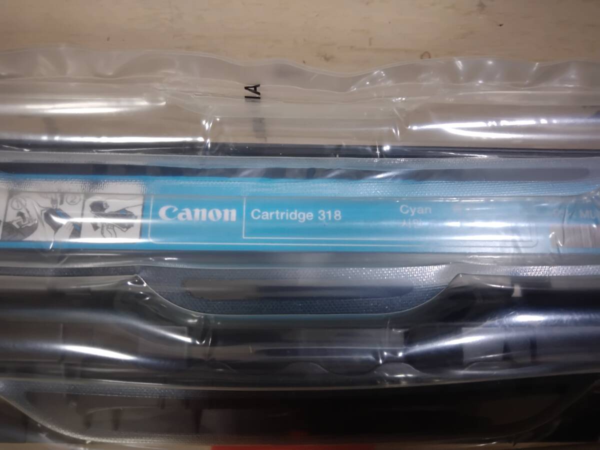 【純正品】未使用 キヤノン カートリッジ318/CRG318 シアン LBP7200C LBP7200CN LBP7600C_画像2
