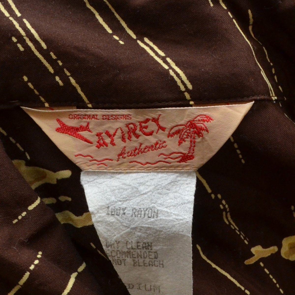 AVIREX アヴィレックス ◆レーヨンアロハシャツ 総柄 618513 Mサイズ メンズ M981829_画像3