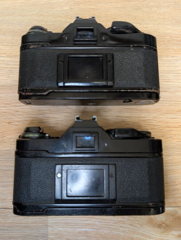 【1円スタートジャンク】Canon フィルム一眼レフ 5台＆レンズ2本＆ストロボ1台セット AE-1 PROGRAM×2 AE-1×2 FTb×1 動作未確認_画像3