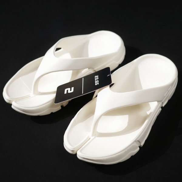 新品1円～★23.65 イーシプサムチョンユクオ 足袋風トングサンダル 24.0cm アイボリー VIPER2 シューズ 靴 韓国ブランド 本物 ◆5348◆_画像3