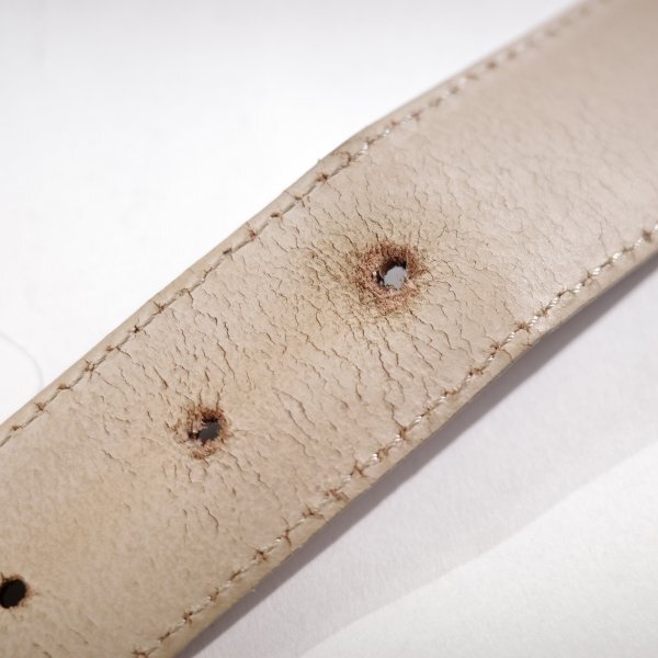 訳あり1円～★定価2.8万 ダーバン D'URBAN イタリア製 牛革レザー 型押しベルト フリーサイズ ベージュ 正規店本物 ◆5488◆_画像6