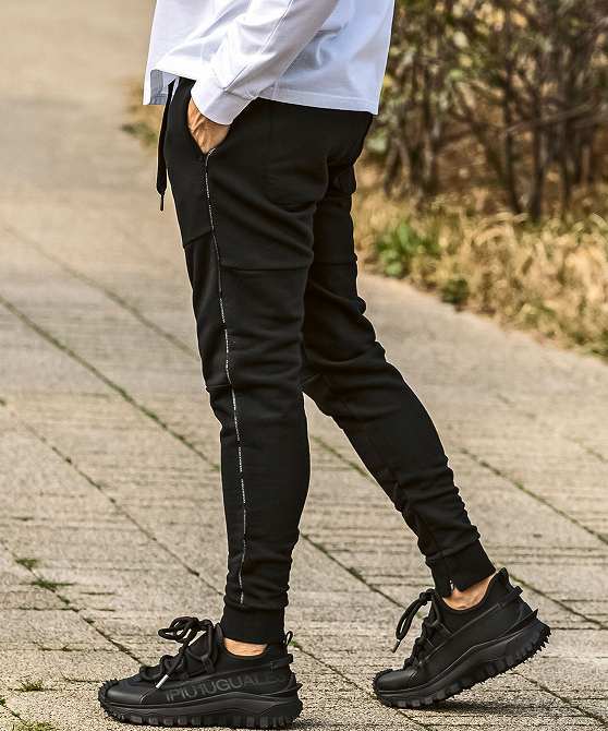 1PIU1UGUALE3 RELAX ウノピゥウノウグァーレトレ リラックス セットアップ メンズ スウェット 上下セット ジャージ パーカ ブラック XL LL_画像4