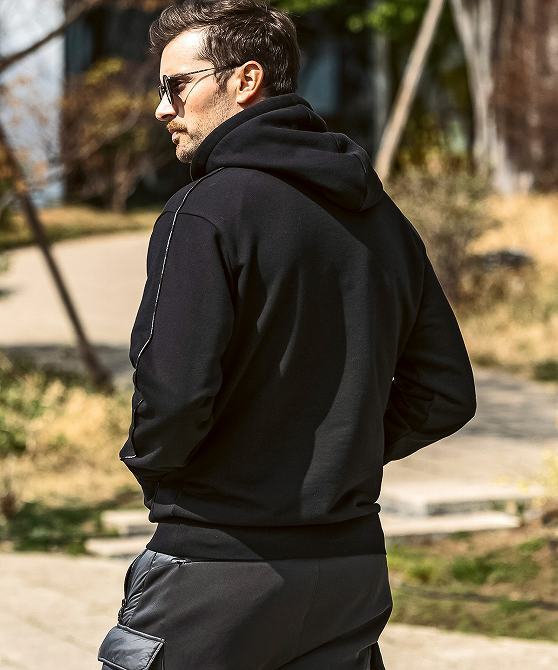 1PIU1UGUALE3 RELAX ウノピゥウノウグァーレトレ リラックス パーカ スウェット フーディー パーカー ブランド ウェア ウノピュウ LL XL_画像3