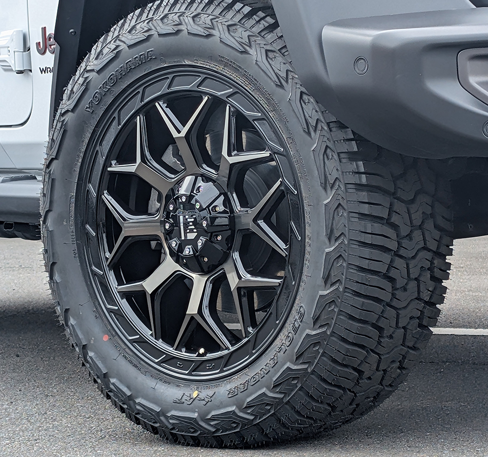 ランクル300 ランクル250 20インチ LEXXEL InFerno ヨコハマ ジオランダー X-AT G016 265/60R20 275/60R20 285/50R20_画像3