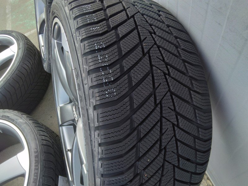 スタッドレス アウディ Audi A5 (8T) A6 (4F/4G) A7 (4G) 20インチ タイヤホイール 新品4本セット SAILUN Alpine EVO2 255/35R20_画像8