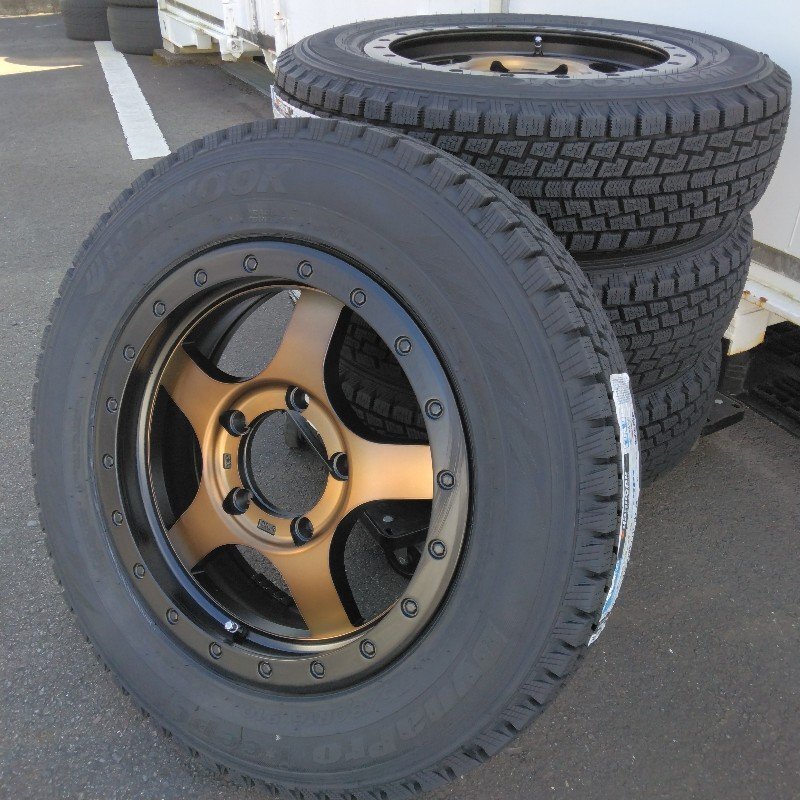 スタッドレス ジムニー JB64 JB23 JA12 JA11 タイヤホイールセット Hankook RW08 175/80R16 新品4本セット 16インチ BDX05_画像2