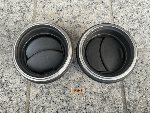 ★☆スバル BRZ トヨタ 86純正サイドエアコン噴出口パネル 2/2☆★_画像1