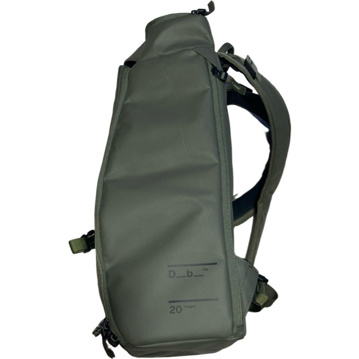 D_b ディービー ハガーバックパック リュックサック デイパック カーキ 20L d_b_ Hugger Backpack ほぼ未使用_画像3