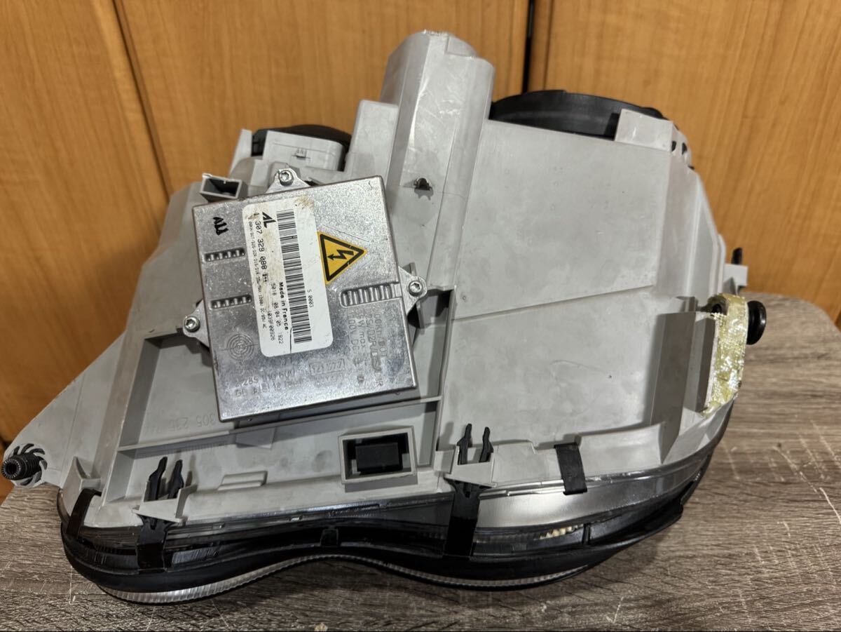 ベンツ　Cクラス 左ヘッドランプ？　右ヘッドランプ？　現状品_画像7