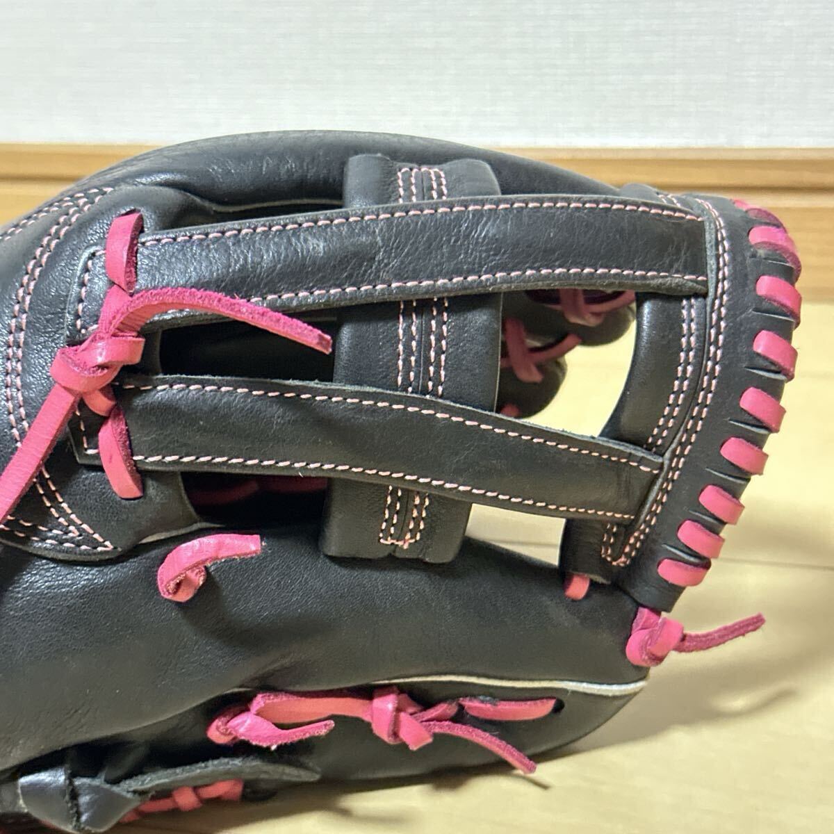 прекрасный товар Rawlings в общем для софтбола внутри . для перчатка розовый / черный RGA73W