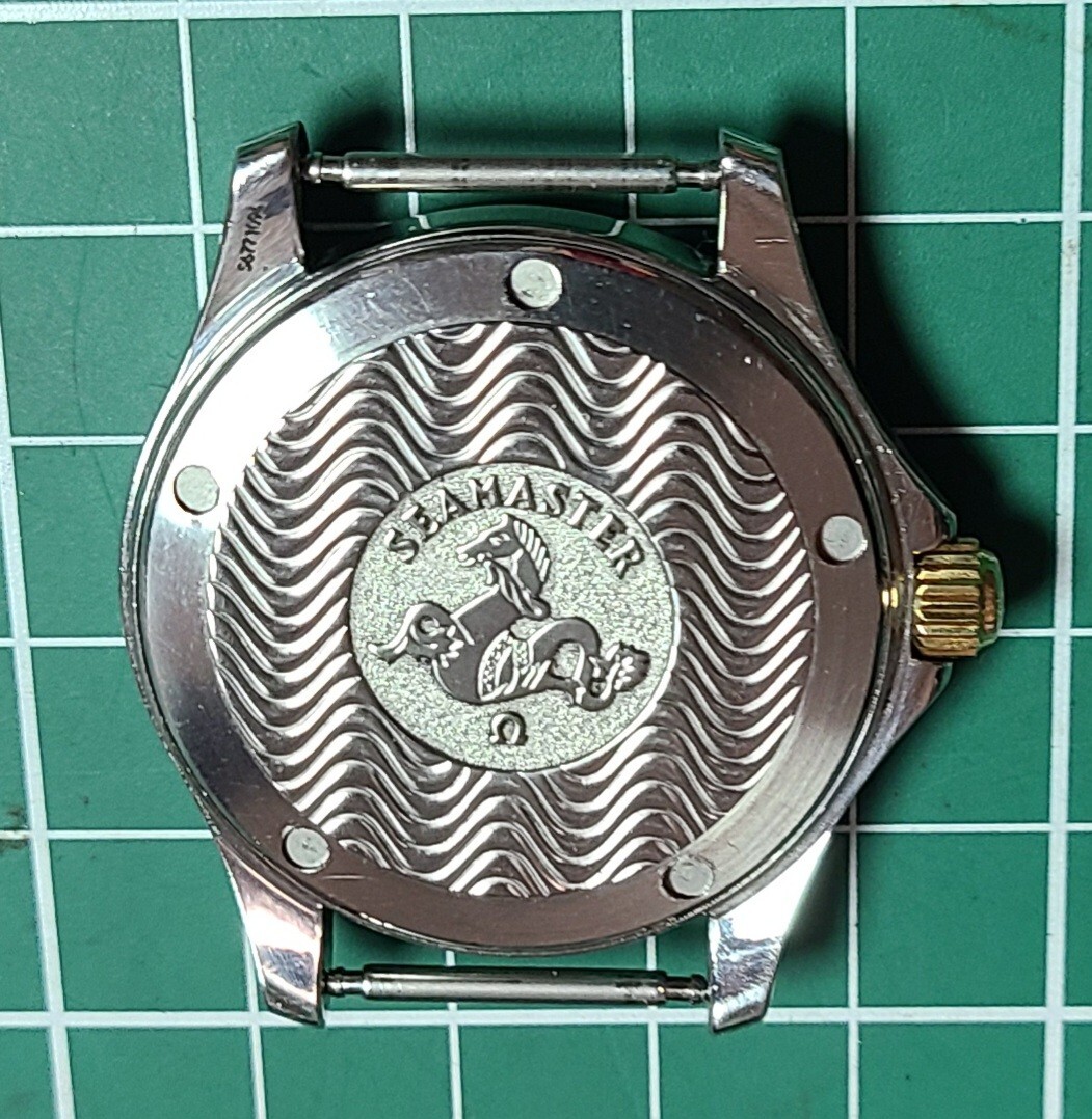 OMEGA　オメガ　シーマスター　メンズ　白文字盤　トップ　電池交換済み　稼働　バックル付き　ベゼル無しのためジャンク品.