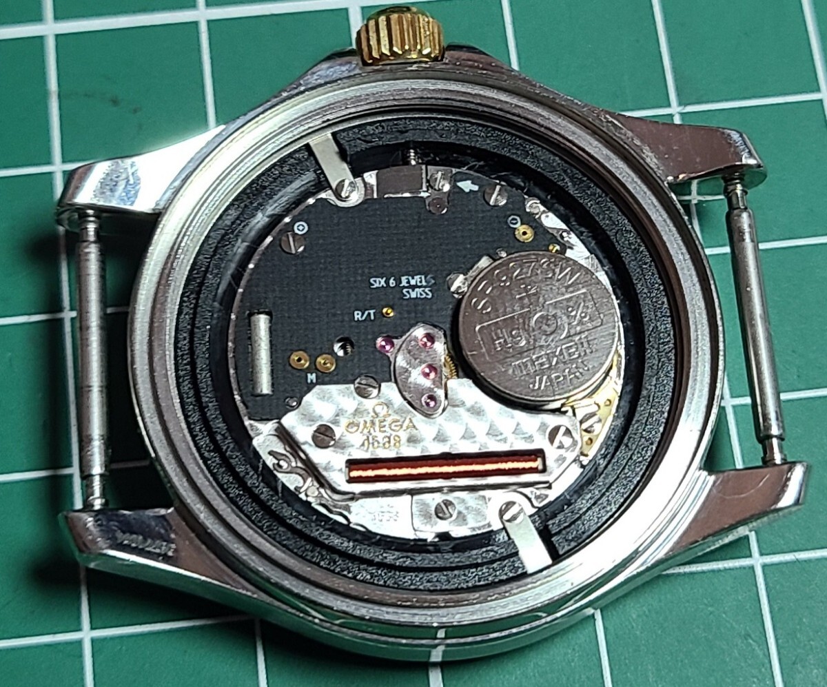 OMEGA　オメガ　シーマスター　メンズ　白文字盤　トップ　電池交換済み　稼働　バックル付き　ベゼル無しのためジャンク品.