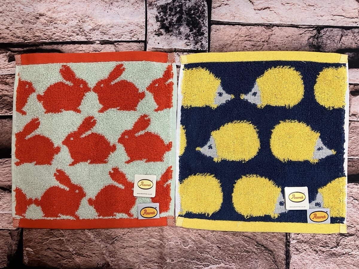 《2枚組》動物のシルエット柄が印象的な有名ブランド【アノラック】ポルトガル製ミニタオルハンカチ2枚1,320円が_画像1