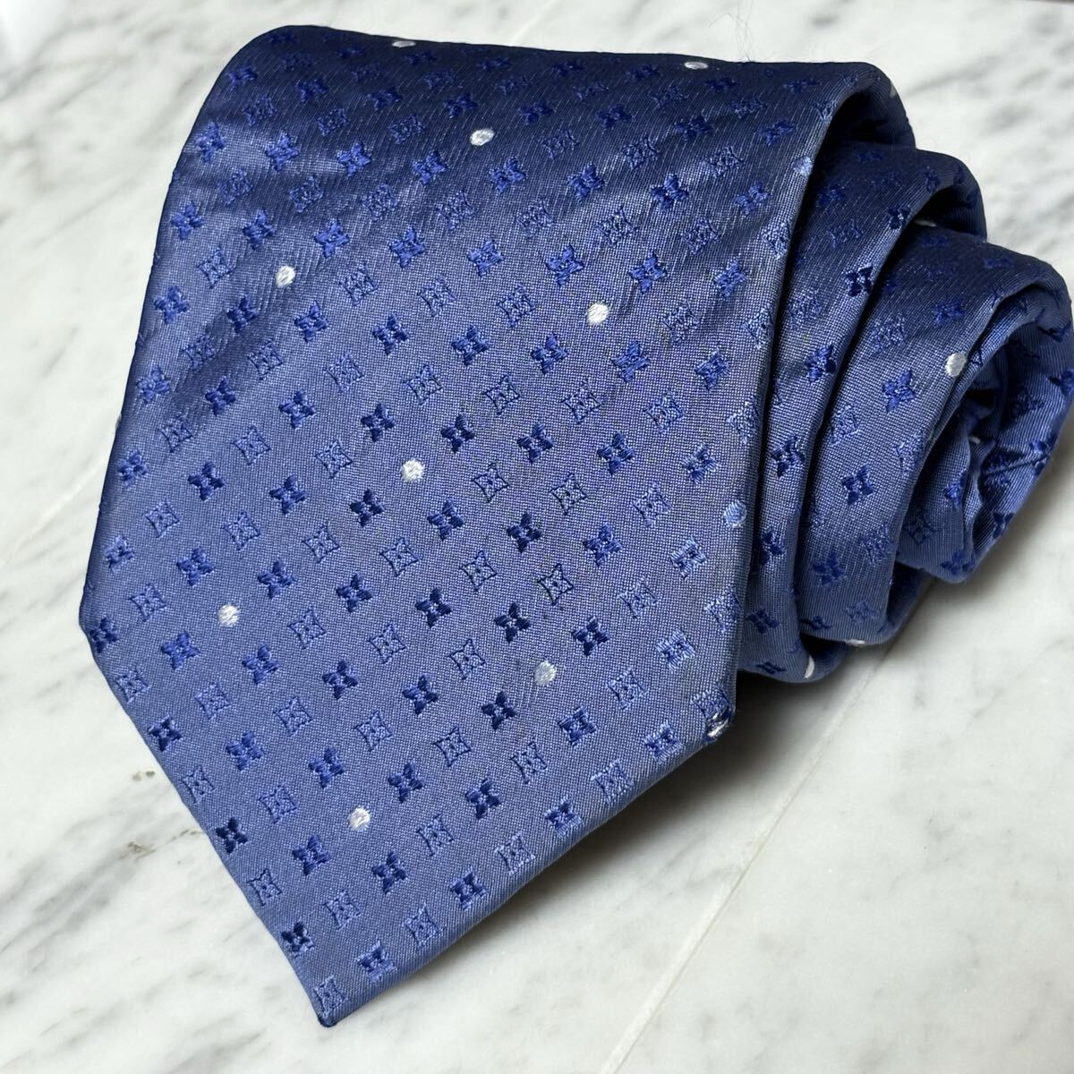 999円～ LOUIS VUITTON ネクタイ ネイビー モノグラム柄 (B15)_画像1