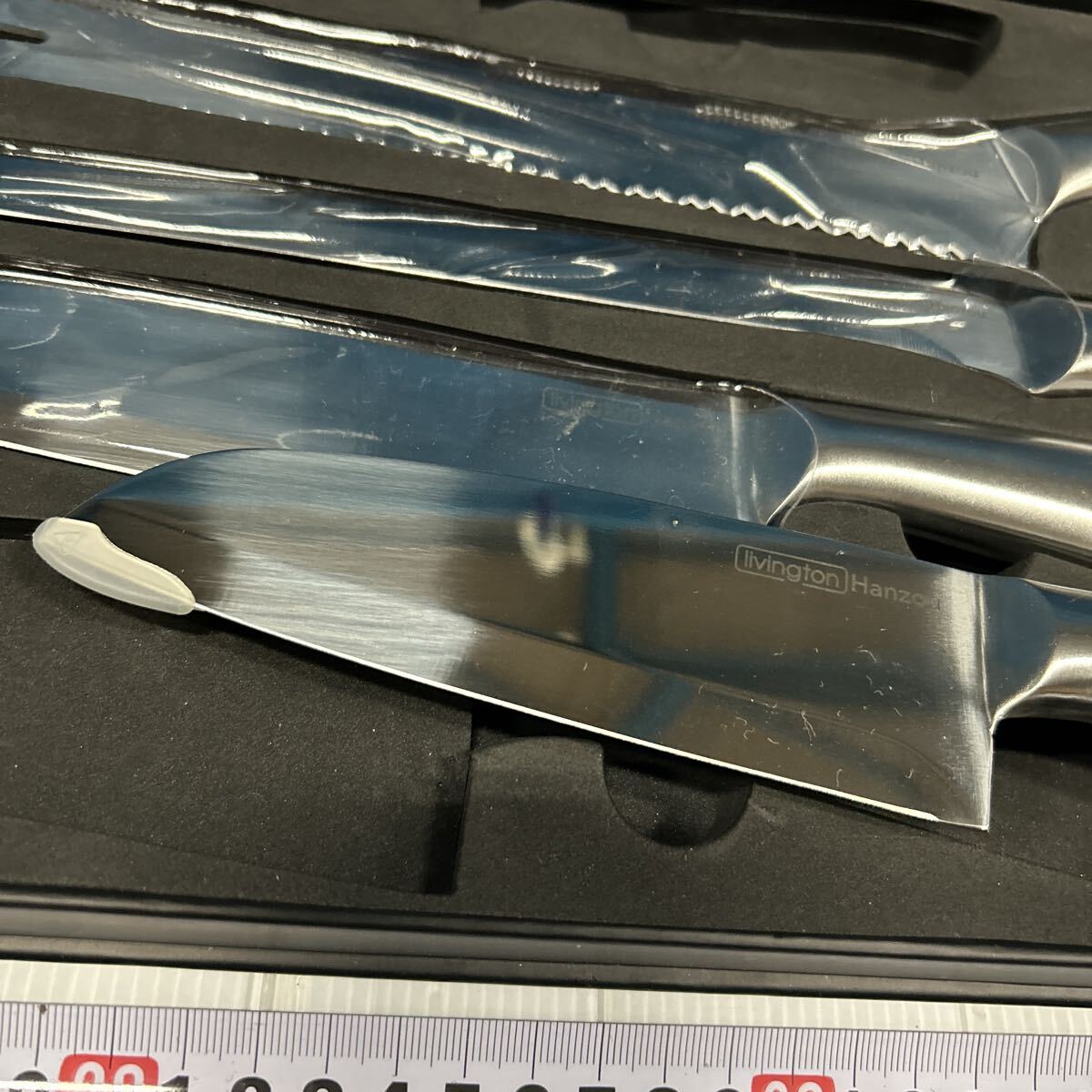 包丁 包丁セット 料理包丁 調理器具 和包丁 牛刀 刃物　HANZOU livington 箱入り　1本欠品　未使用品　セット　外箱汚れ有り_画像3