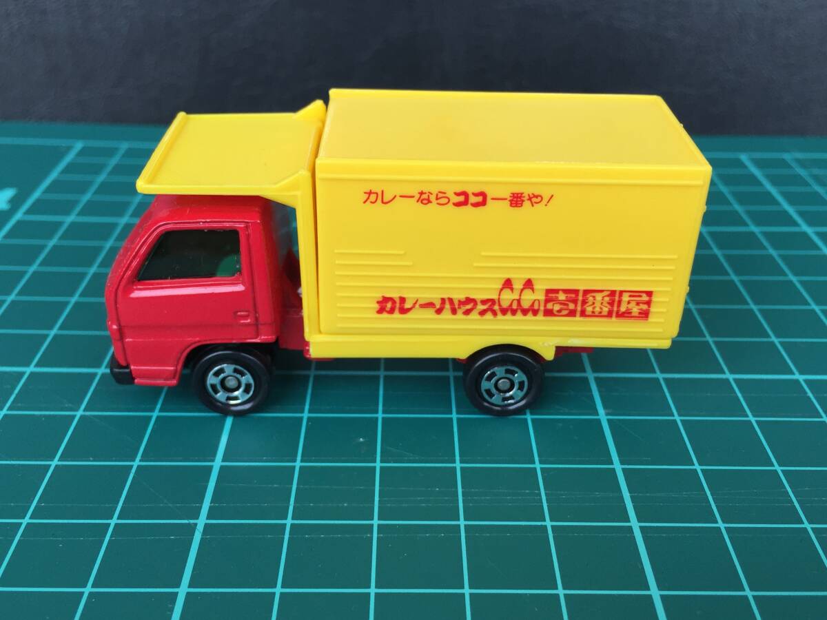 ○[美品] トミカ CoCo壱 カレーハウス CoCo壱番屋 ココイチ 特注 tomica ミニカー 送料安 コレクション★_画像3