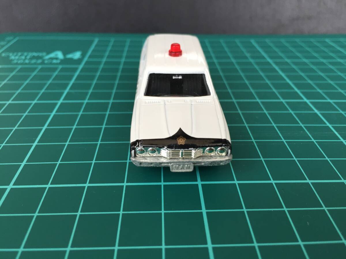 ○[激レア美品] トミカ Zi:L特注 日産 グロリア バン 奈良県警察 ニッサン パトロールカー 当時物 絶版 tomica レア ミニカー 送料安★_画像3