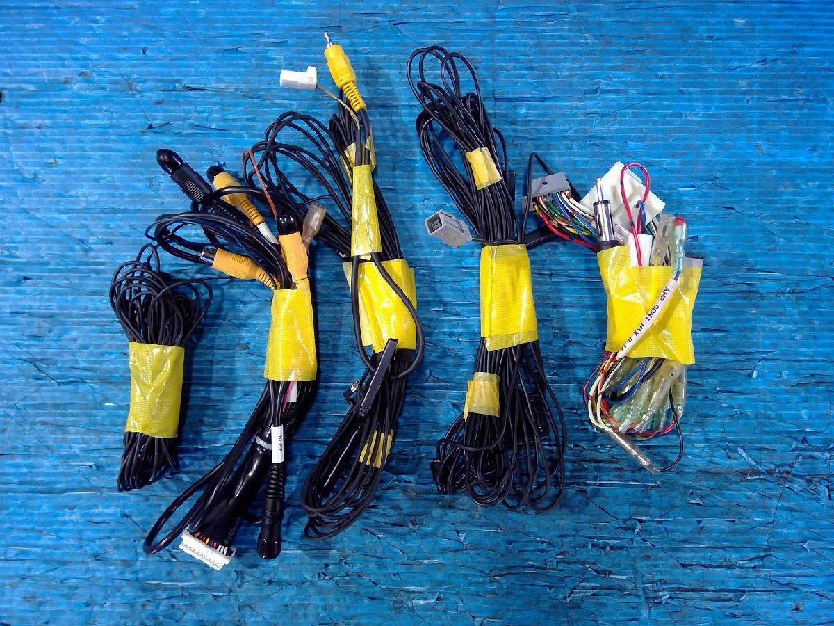 パナソニック CN-RS01WD 地図:2014年 地デジ メモリーナビ ストラーダ ブルートゥース/SD/USB/HDMI接続対応 CD録音・DVD再生可 作動確認OK_画像4