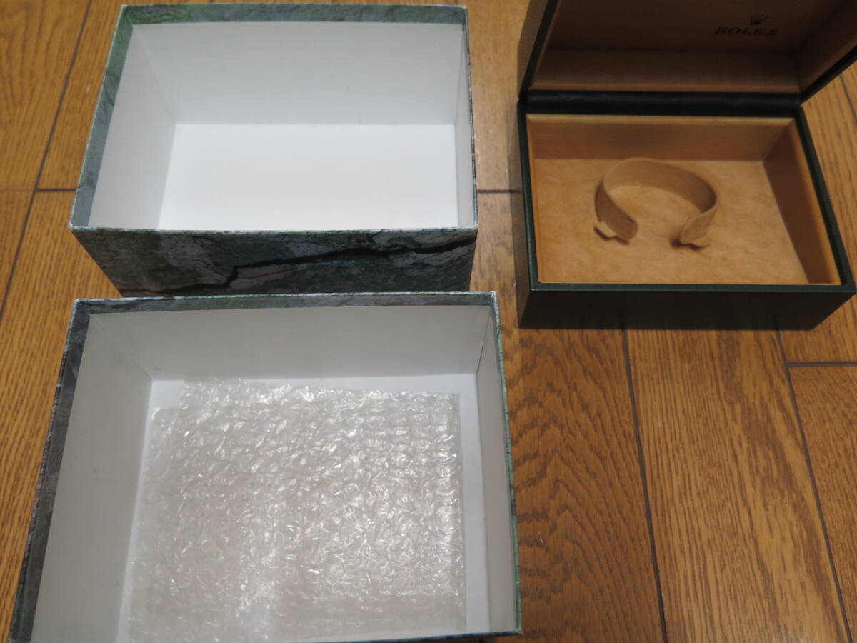 ロレックスサブマリーナー16610，化粧箱、外箱、付属品、当時のギャラケース、説明書、タグ、シール他貴重品_画像5