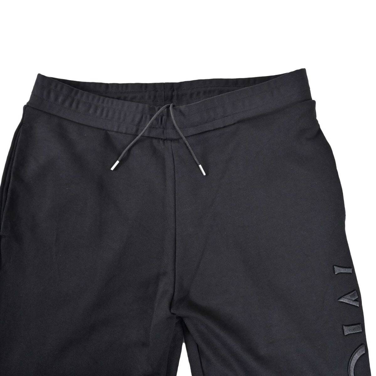 定価11万円【新品未使用】MONCLER ロゴレタリング スウェットパンツ M Black_画像4