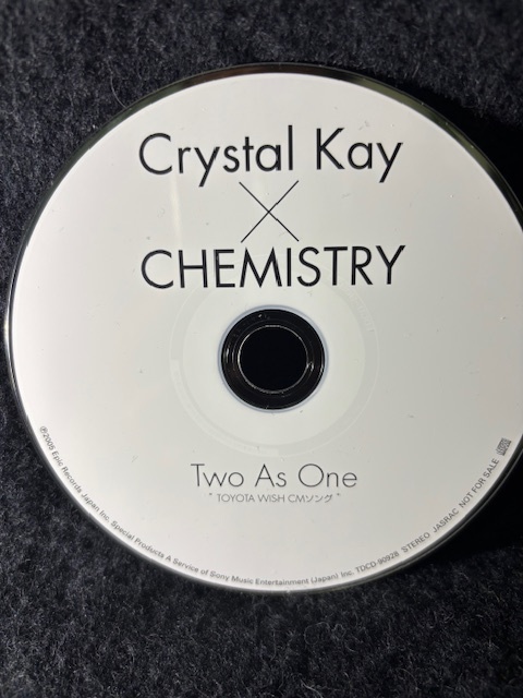Crystal Kay × CHEMISTRY / Two As One Toyota Motor WISH CMsong промо не продается CD Crystal Kay × CHEMISTRY / Two As One Toyota Motor WISH CMsong промо не продается CD