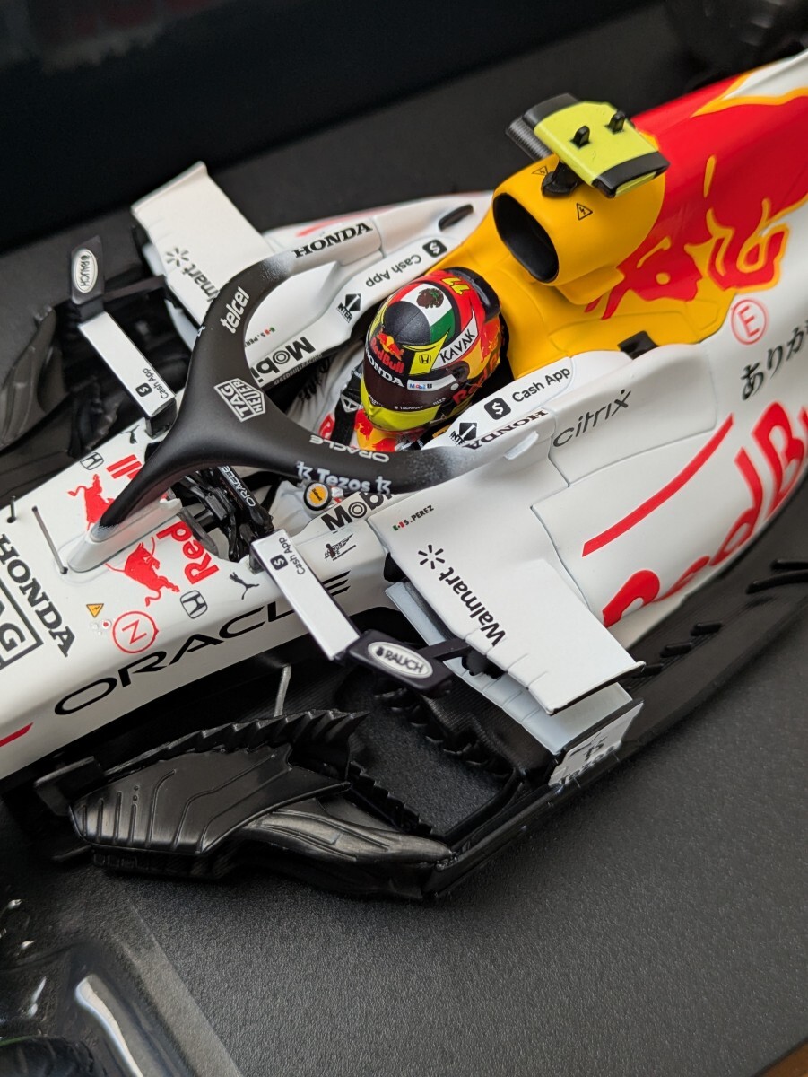 ☆超稀少品!絶版品! 1/18 レッドブル レーシング ホンダ RB16B トルコGP 3位 2021 #11 S.ペレス ありがとうスペシャルカラー☆_画像3