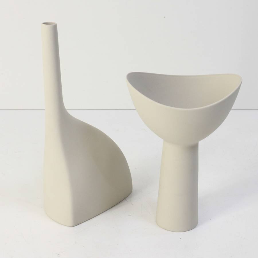 モデルルーム展示品 HUNT9 Caccia9 フラワーベース 2個セット 花瓶 花器 陶器製 白 ホワイト モダン ハントナイン カッチャ9★862v19_画像1