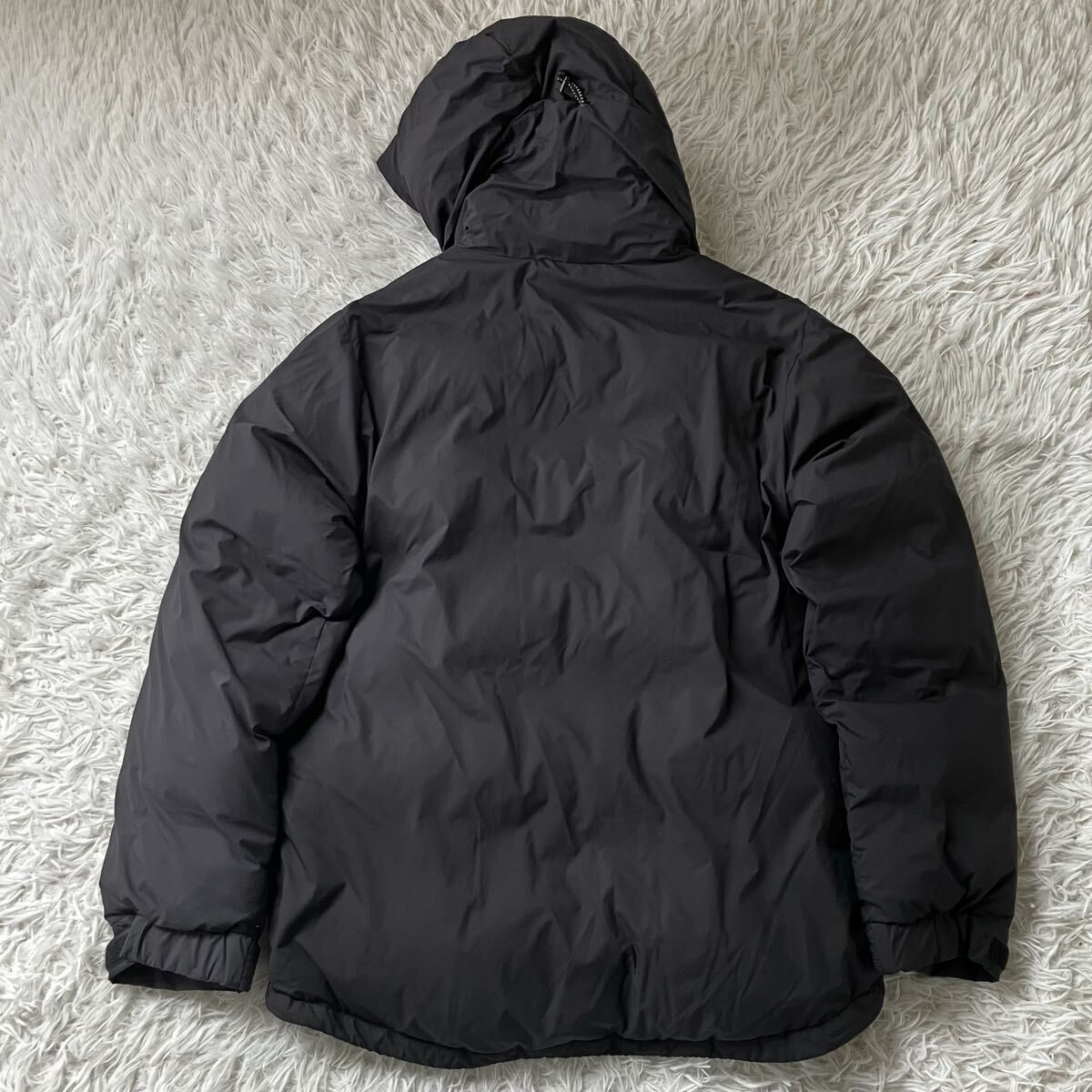 送料無料 美品 アイディーデイリーウェア ダウンジャケット 状態良 ブラック 古着 2167_画像2