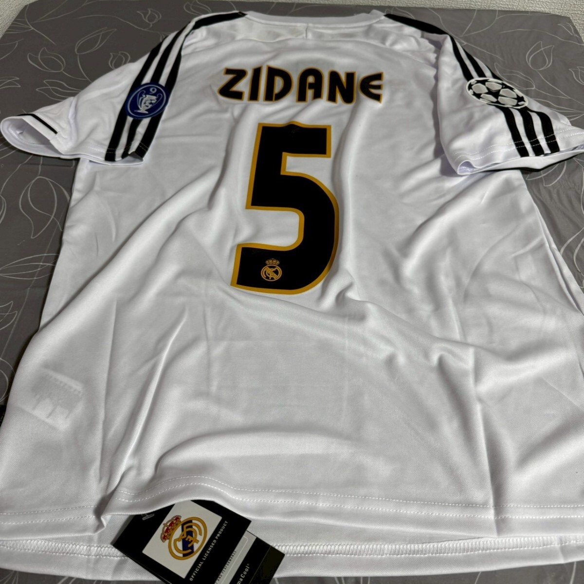ジネディーヌ・ジダン レアル・マドリード ウェア ユニフォーム_画像1