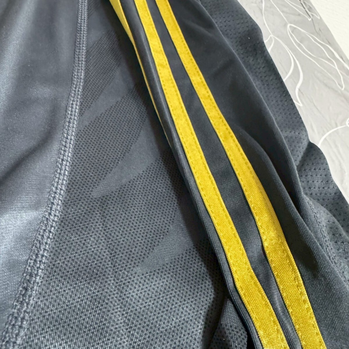 フェルナンド・トーレス　オーセンティックパッチ　リヴァプール　ウェア　ユニフォーム_画像10