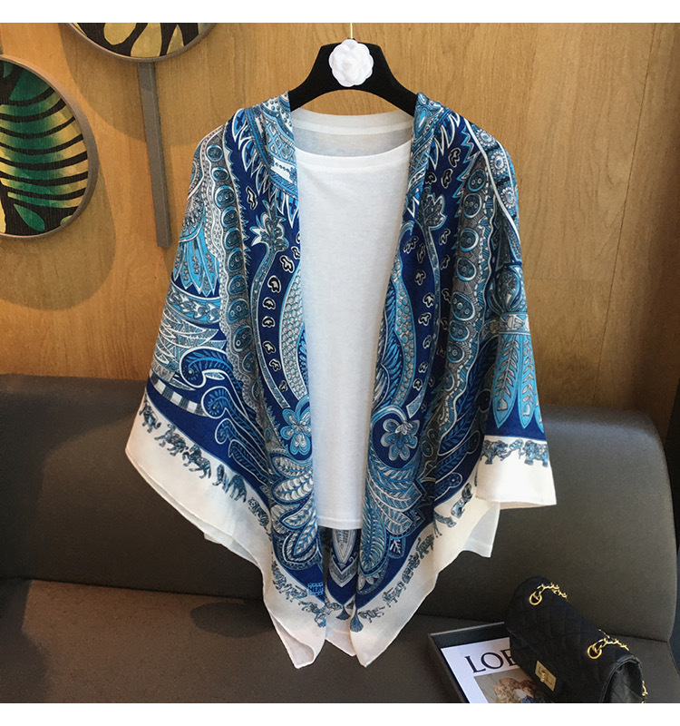 【J-15】新品 レディース ショール紫外線 マフラー大判 春 夏 秋 冬 用正方形 130×130cm冷房対策ストール_画像3