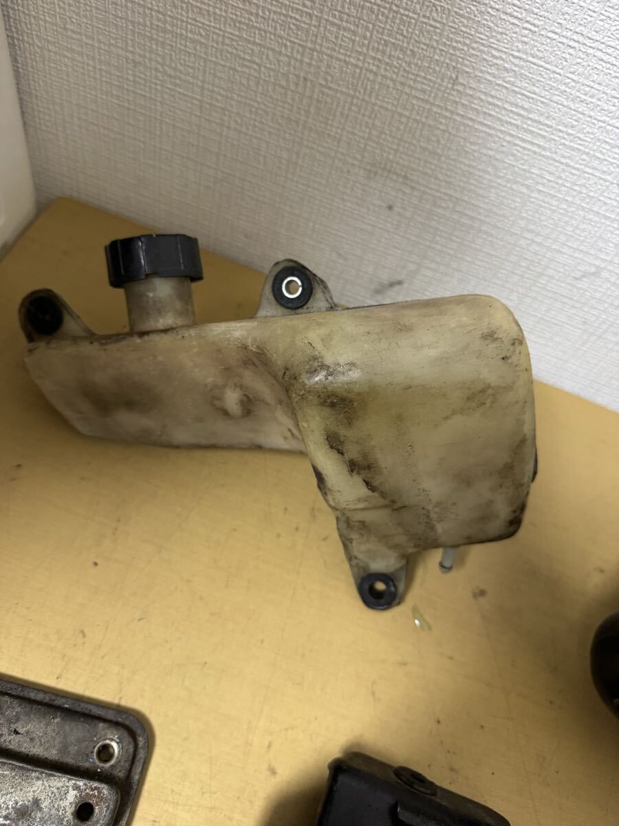 GT550 エアクリーナーボックス 純正 当時物 絶版 旧車_画像9