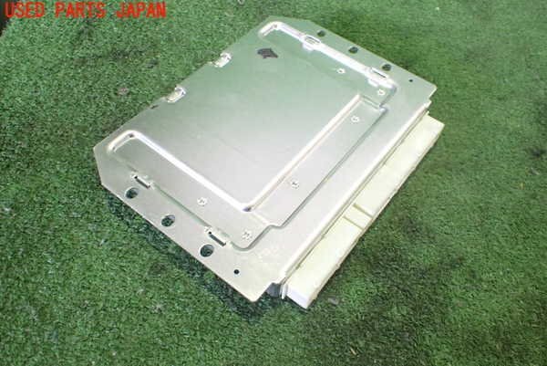 2UPJ-23246147]テスラ・モデル S(SL1S2A)コンピューター2 (エアサスペンションコントローラー) 中古_画像2