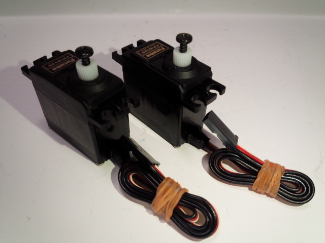 フタバ 製 ミニ サーボ FP-S135 2 個 セット    1_画像3