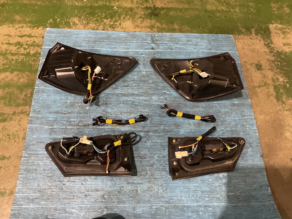 レクサス IS250 2010年5月 DBA-GSE20 社外 テールランプ フィニッシャー 左右 （A5-201 131636） 　_画像6